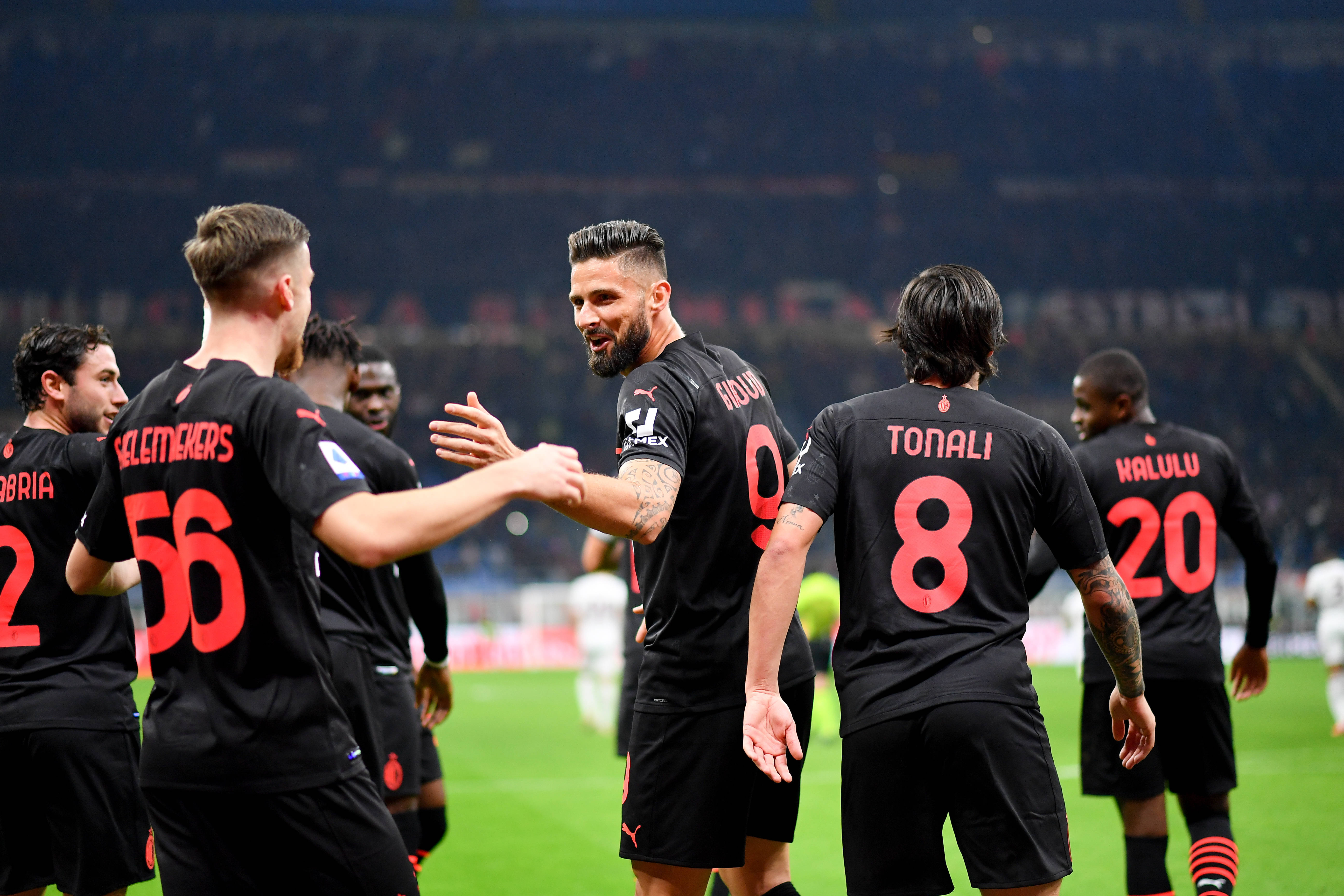 欧文突破防守造成杀伤，制造罚球