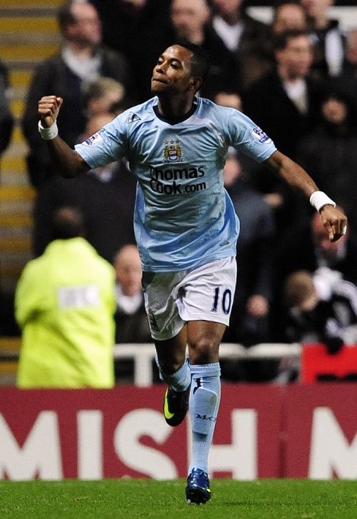 李冰冰再刷新疆雪场 你准备好冲同款雪道了吗