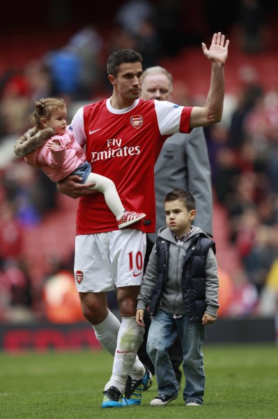 赫内斯：斯洛特对维尔茨的承诺没兑现；不续约穆勒是艰难决定