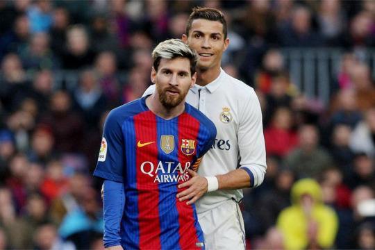 足球报曝中超某俱乐部欠税过亿，评论区画风突变：先查查调节费去哪了