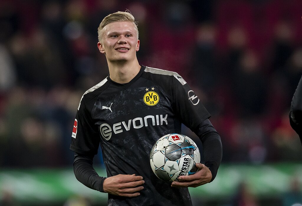 哈登：克尼佩尔投篮准得要命，黄蜂得到他是很大的收获