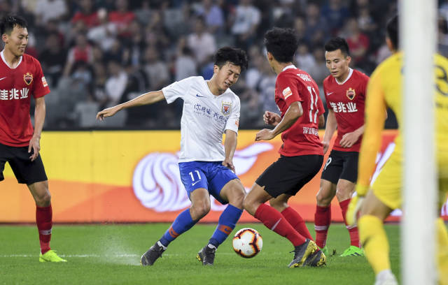 17岁中国少年在美高中拍运动,还清器材贷款