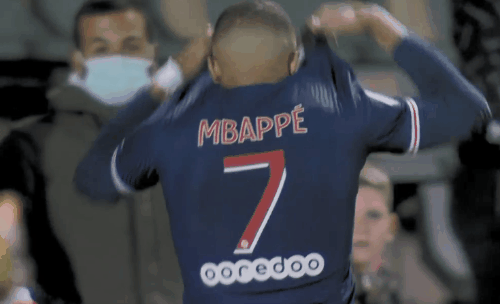 54球追平2015年的C罗，姆巴佩升至皇马球员自然年进球榜第四