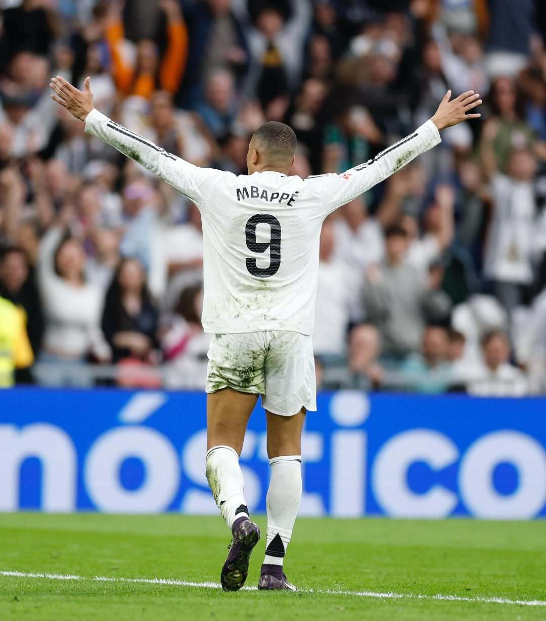 卡佩罗怒批利物浦争议点球，VAR判罚引争议