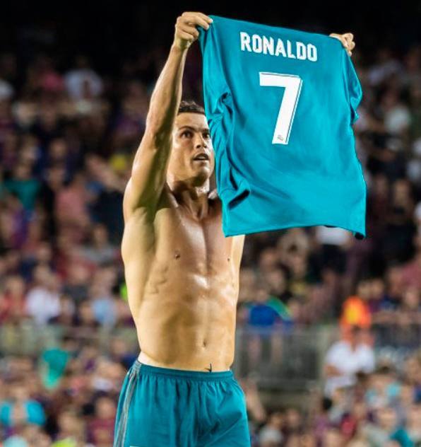 穆里尼奥：平局是我们的责任，但裁判也犯了明显的错误