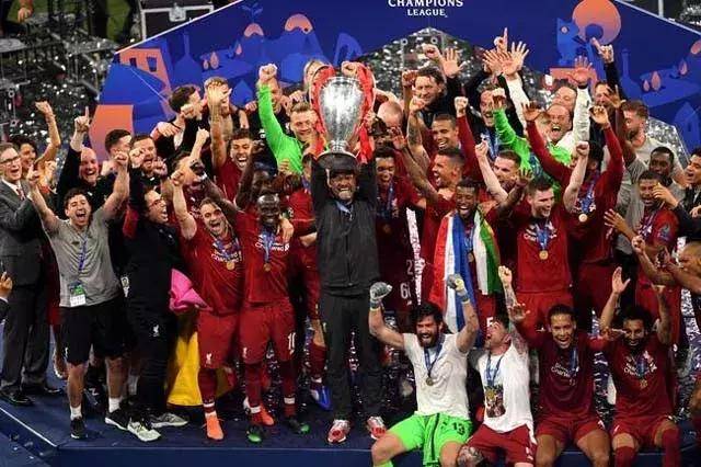 李贤重：五棵松气氛很棒，中国是很棒的对手&向中国致敬